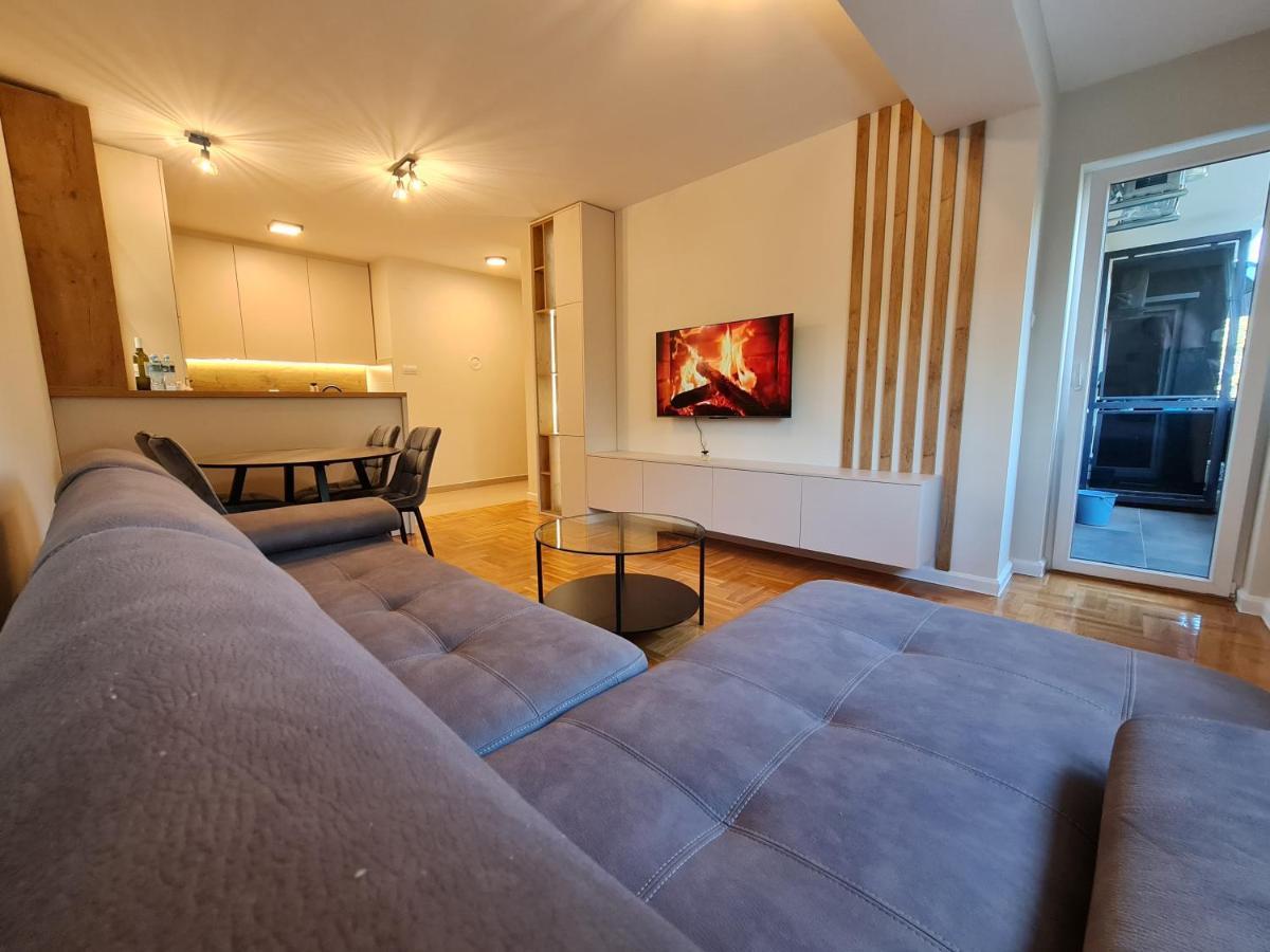 Agera Apartments Banja Luka Bagian luar foto