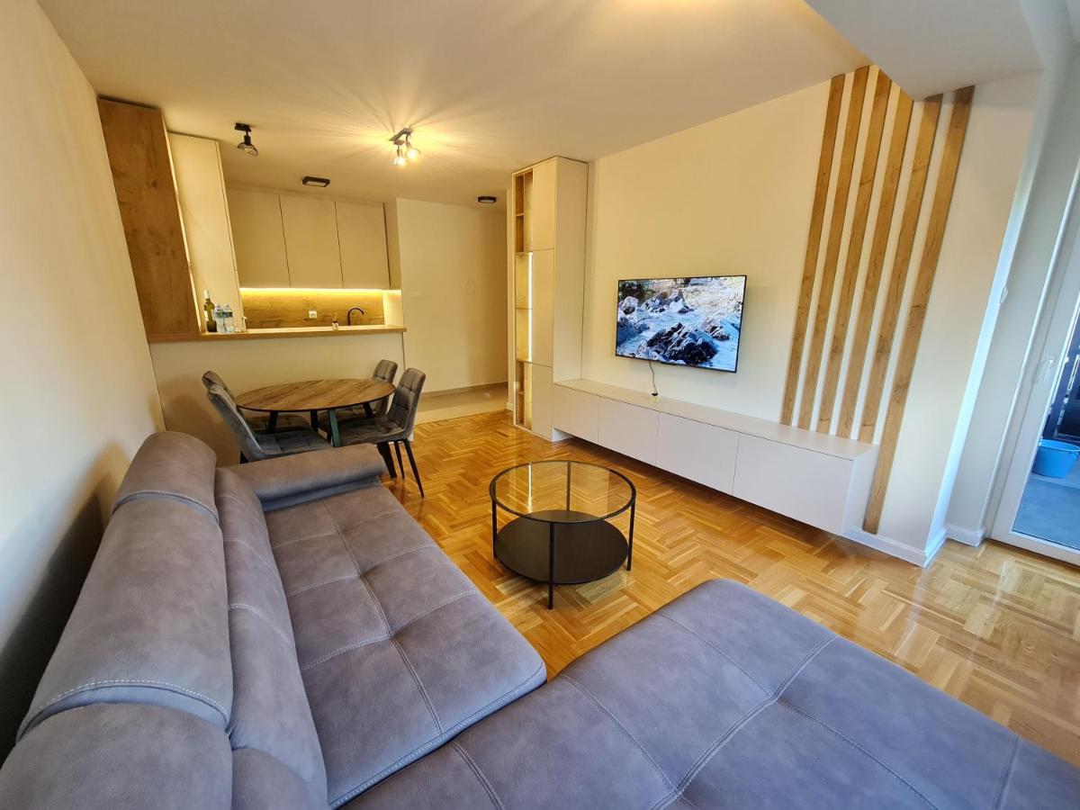Agera Apartments Banja Luka Bagian luar foto