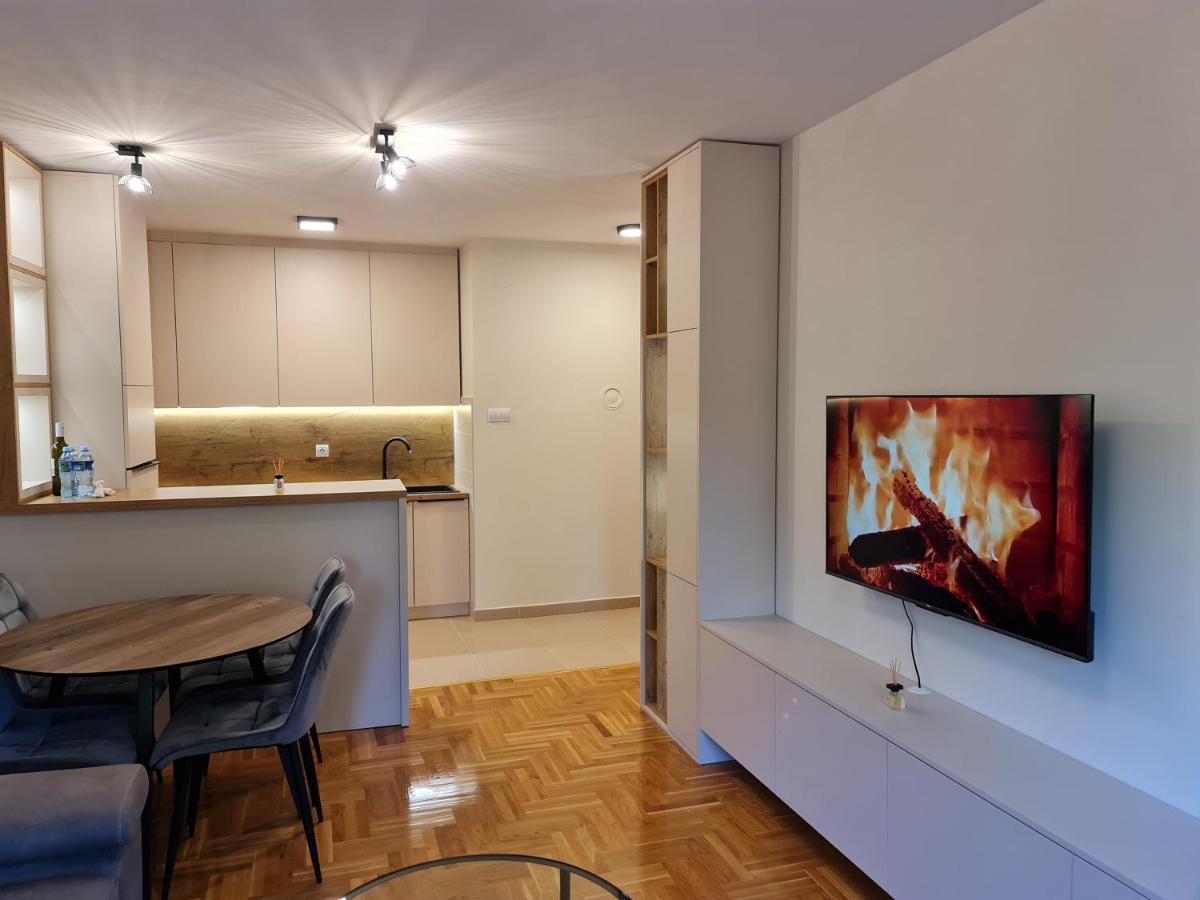 Agera Apartments Banja Luka Bagian luar foto